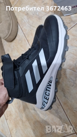 обувки зимни адидас