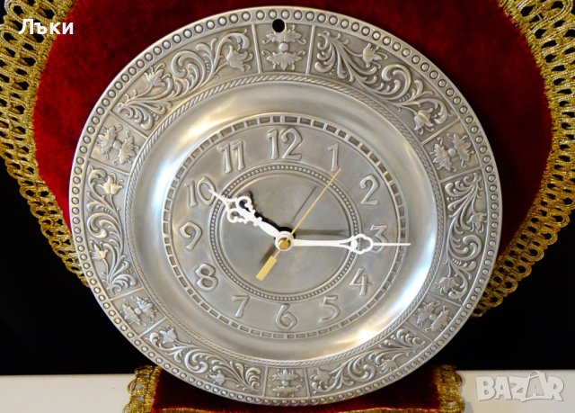 Стенен часовник от калай,W.Germany. , снимка 3 - Антикварни и старинни предмети - 43940919