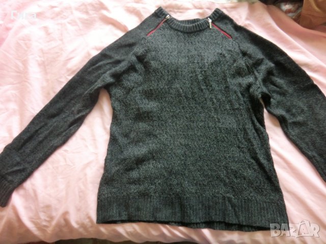 Пуловер с ципове 50%вълна, снимка 2 - Пуловери - 32915435