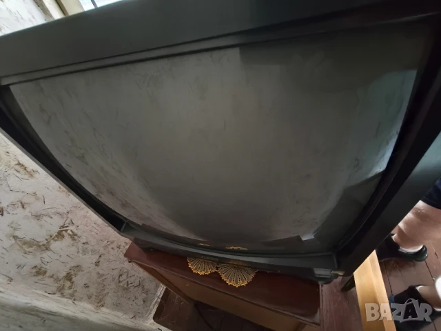 Телевизор с дистанционно, снимка 4 - Телевизори - 51143153