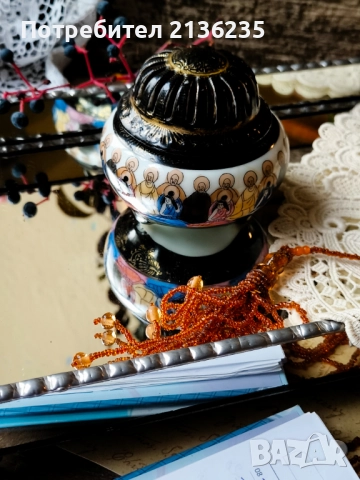 Японска порцеланова кутия , снимка 5 - Антикварни и старинни предмети - 51991374