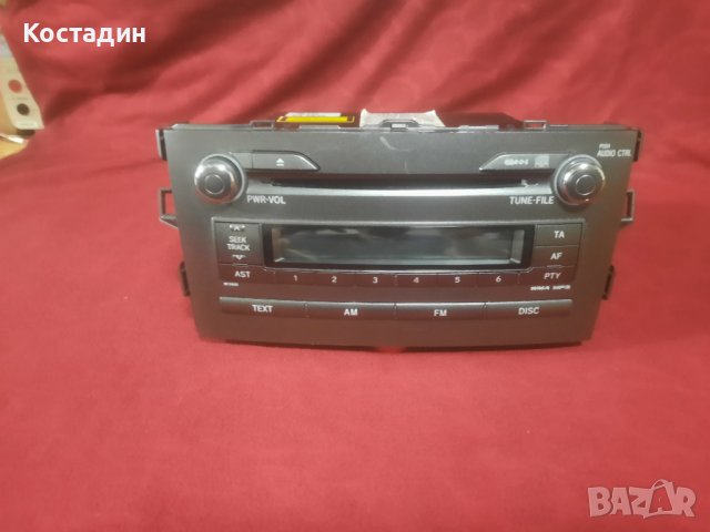 Авто радио CD  Mp3 Player Toyota Auris  , снимка 1
