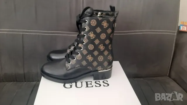 Нови оригинални боти Guess.
