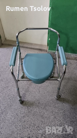 Инвалидна Количка и Инвалидна Тоалетна с колела, снимка 8 - Инвалидни колички - 52499862
