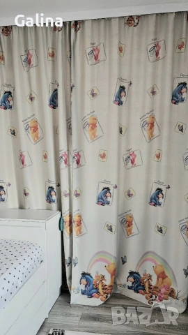 готови ушити завеси за детска стая с Мечо Пух 