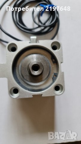 Пневматичен цилиндър  50х25 еднодействащ, снимка 2 - Резервни части за машини - 35576599