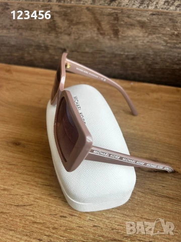 Слънчеви очила Michael Kors, снимка 3 - Слънчеви и диоптрични очила - 50674771