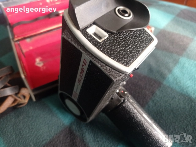 Камера 8мм Eumig Viennette Super 8, 1965 г., снимка 2 - Антикварни и старинни предмети - 53393720