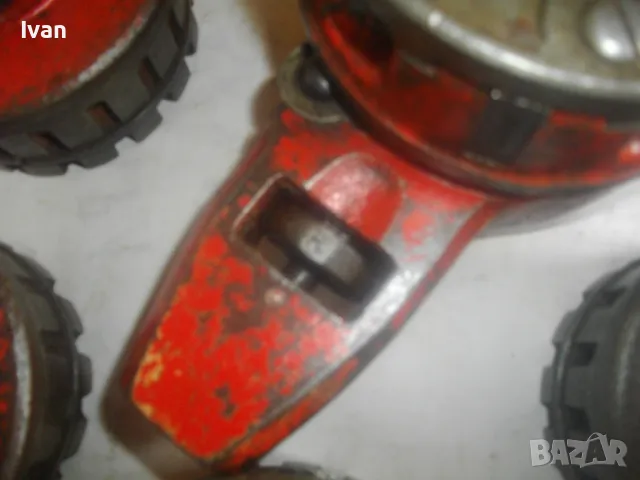 РЕЗБОНАРЕЗНА ГЛАВА RIDGID 1/2"-1 1/2" CENTRAL ДЪРЖАЧ ТРЕСЧОТКА ЗА РЕЗБОНАРЕЗНИ ГЛАВИ RIDGID CENTRAL, снимка 6 - Други инструменти - 50305182