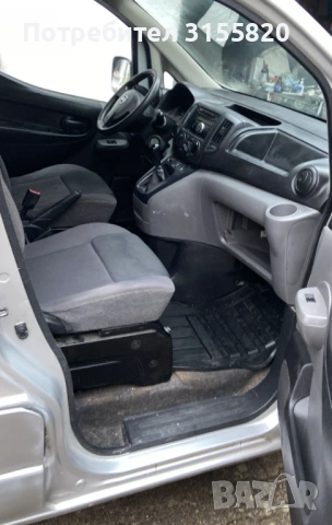 Nissan NV 200 1.5 dCi, снимка 8 - Автомобили и джипове - 53517580