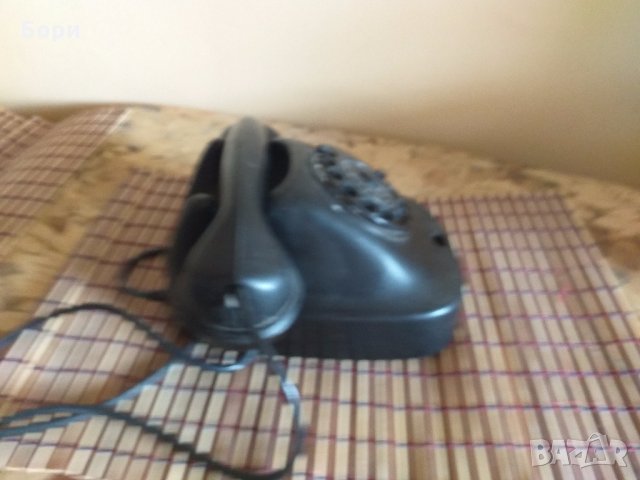 Стар телефон 1, снимка 5 - Стационарни телефони и факсове - 28043173