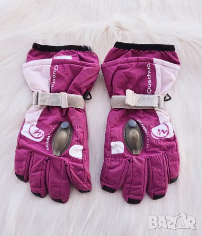 Ски ръкавици Decathlon самозатоплящи се , снимка 10 - Зимни спортове - 49240048