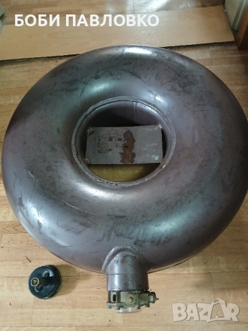 Кръгла газова бутилка за мястото на резервната гума с клапан и нивомер, снимка 17 - Аксесоари и консумативи - 51984955