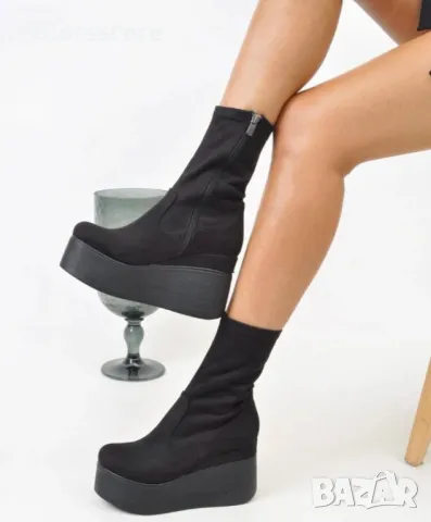 Боти на платформа - черен велур - 124K, снимка 2 - Дамски боти - 47859579