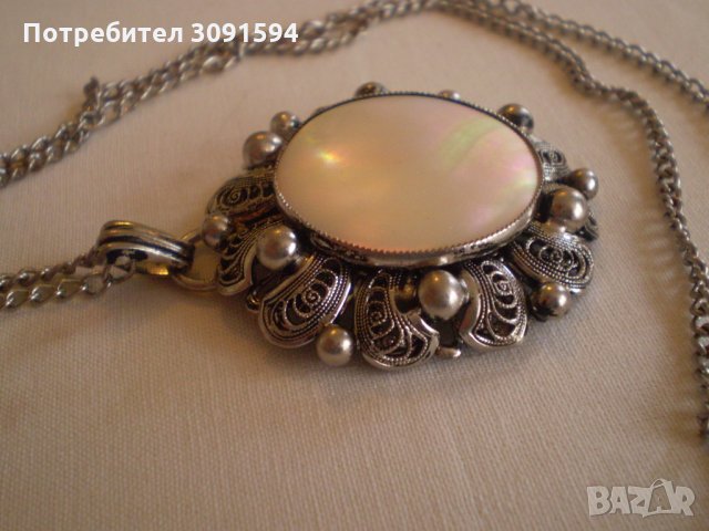 Ретро медальон седеф с бял обков филигран, снимка 5 - Антикварни и старинни предмети - 35182563