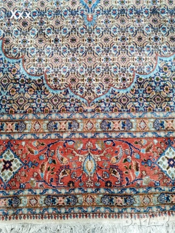 Ръчно тъкан вълнен персийски килим.Ирански.Антика за ценители., снимка 4 - Килими - 51007364