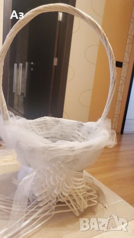 Бяла кошница, снимка 2 - Декорация - 37562817
