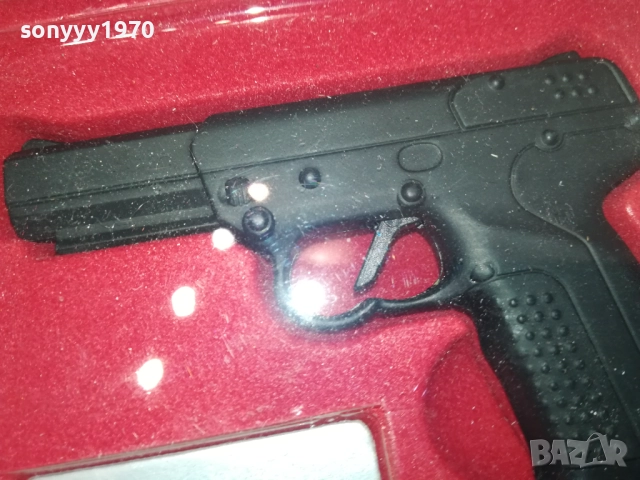 FN FIVESEVEN-КОЛЕКЦИОНЕРСКИ ПИСТОЛЕТ 2009251509, снимка 2 - Колекции - 51778423
