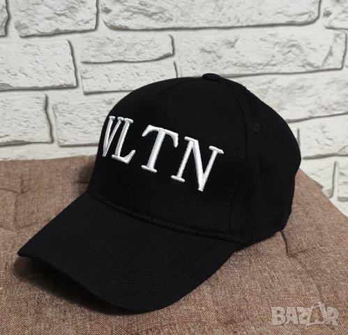 Шапка с козирка Valentino унисекс, снимка 1