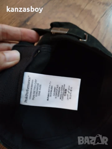 peak performance retro cap - страхотна шапка , снимка 7 - Шапки - 51203565