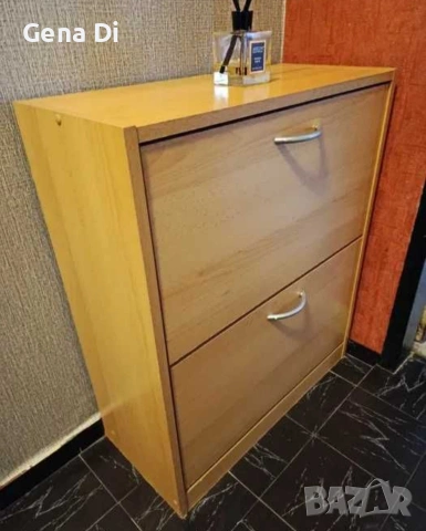 Шкаф за обувки в добро състояние