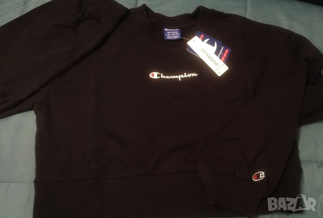 Нов суичър Champion Womens Script Logo Cropped Boxy Sweatshirt, снимка 6 - Суичъри - 43766228