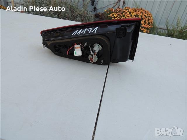 Заден ляв стоп на Kia Ceed задна врата 2018 2019 2020 2021 2022 код 92403-J7000 , снимка 3 - Аксесоари и консумативи - 43654188