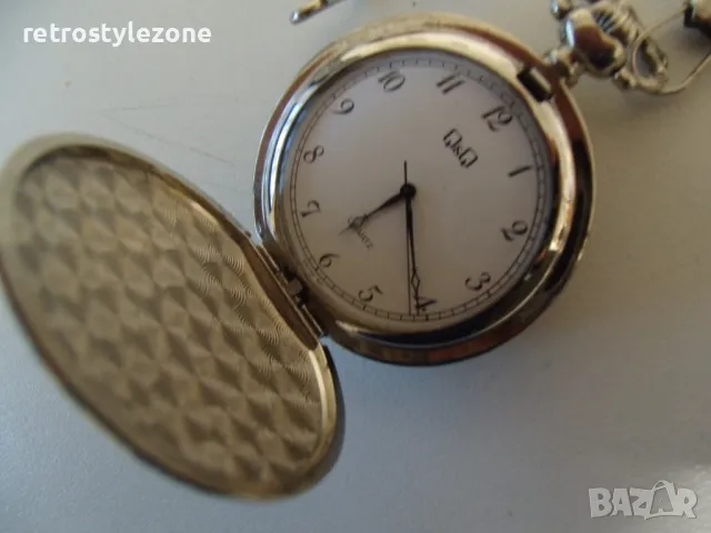 № 7957 джобен часовник  Q&Q   - с капак  - кварцов механизъм  - работещ  - с кюстек, снимка 6 - Джобни - 49636768