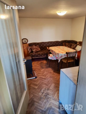 Къща/Вила/с двор, снимка 5 - Къщи - 51025393