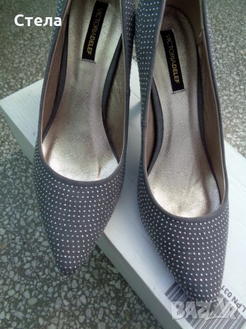 Дамски елегантни обувки Victoria Delеf, нови, с кутия, сиви, снимка 2 - Дамски обувки на ток - 28239342