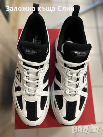Сникръси Valentino , снимка 6 - Маратонки - 50524743