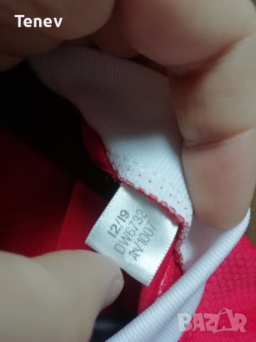 Benfica Adidas 2019/2020 нова оригинална тениска фланелка Бенфика размер М, снимка 5 - Тениски - 43751119
