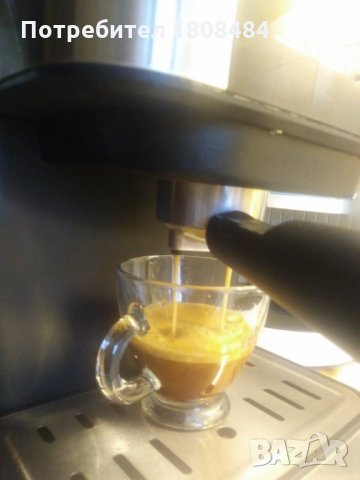 Кафе машина Финлукс с ръкохватка с крема диск, 20 бара налягане, работи отлично , снимка 3 - Кафемашини - 34813547