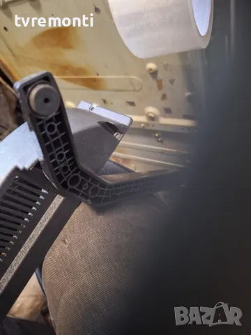 крачета оригинална стойка телевизор STAR LIGHT модел 32DM6500, снимка 4 - Стойки, 3D очила, аксесоари - 50228669