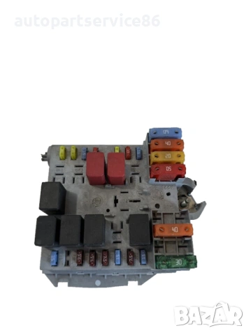 Кутия с предпазители за Alfa Romeo 159 Sportwagon 2.0 M-Jet (2009) 50513644