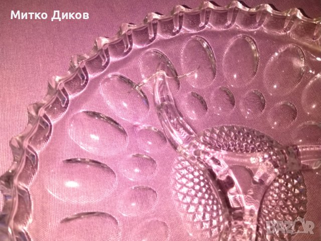 Кристална чиния поднос за ядки 3 прегради фи 223мм, снимка 2 - Чинии - 43328274