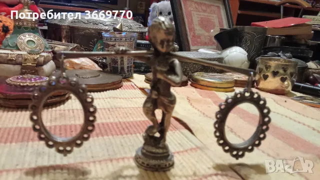 Винтидж метална фигурка антикварна