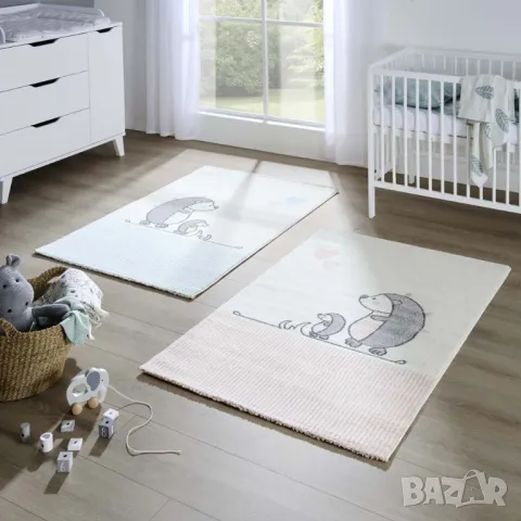  Детски килим "Таралежчета" 