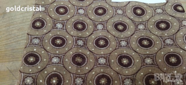 Плат еластичен тюл 