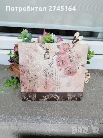 Декорация с изкуствени цветя , снимка 2 - Декорация за дома - 49401002