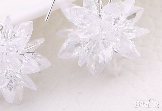 НОВИ елегантни висящи обеци с кристал снежинка/звездичка, снимка 6 - Обеци - 37451828