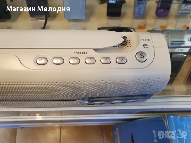 Радио Grundig Music 51 DAB+ В отлично техническо и визуално състояние., снимка 5 - Радиокасетофони, транзистори - 49343759