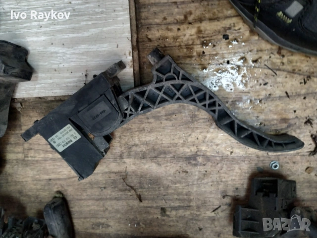 Педал газ за Volkswagen Polo , 6Q1721503DS