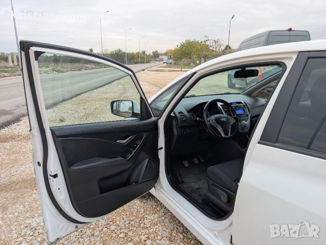 Hundai ix20 1.4 90kc бензин+газ, снимка 7 - Автомобили и джипове - 52327522