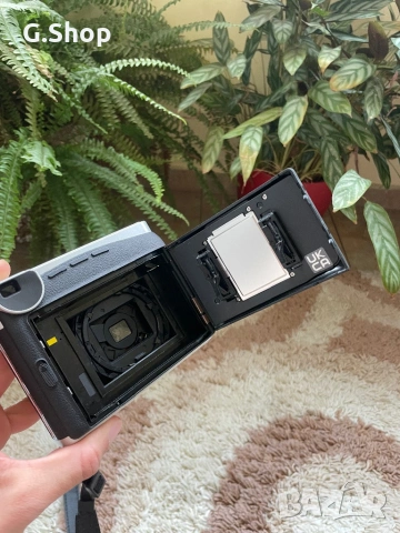 Fuji Instax mini 90 Neo Classic камера моментни снимки, снимка 11 - Камери - 53233745