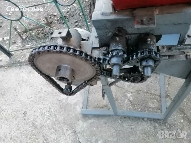 Машина за чупене на ядки, снимка 2 - Други машини и части - 43863614