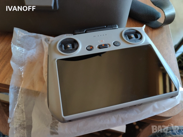 Дрон DJI Air 3 Fly more combo RC-2 , снимка 4 - Дронове и аксесоари - 51663750