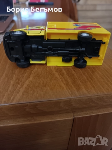 Количка WELLY MERCEDES-BENZ SPRINTER AMBULANCE 1:40, снимка 7 - Колекции - 52674862