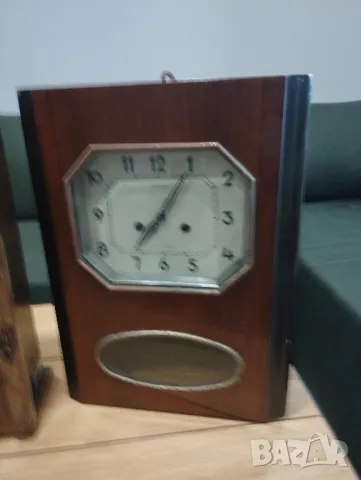 Стари стенни часовници., снимка 8 - Антикварни и старинни предмети - 49027792