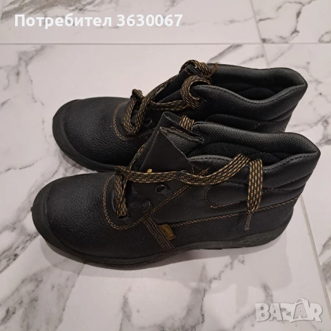 Работни обувки с бомбе, снимка 2 - Мъжки боти - 51159864